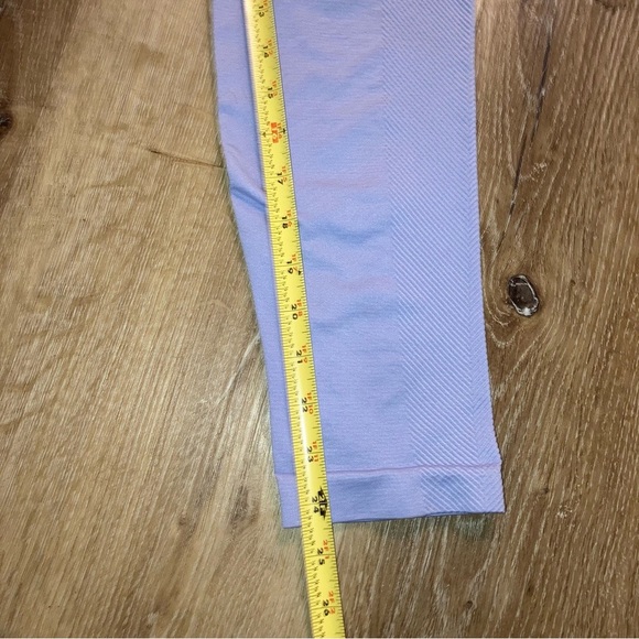 All In Motion Women's Everyday Soft Ultra High-Rise Leggings Size L Lilac Purple - Picture 8 of 9